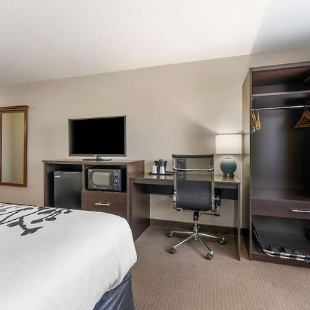 Sleep Inn & Suites Hays I-70 Εξωτερικό φωτογραφία