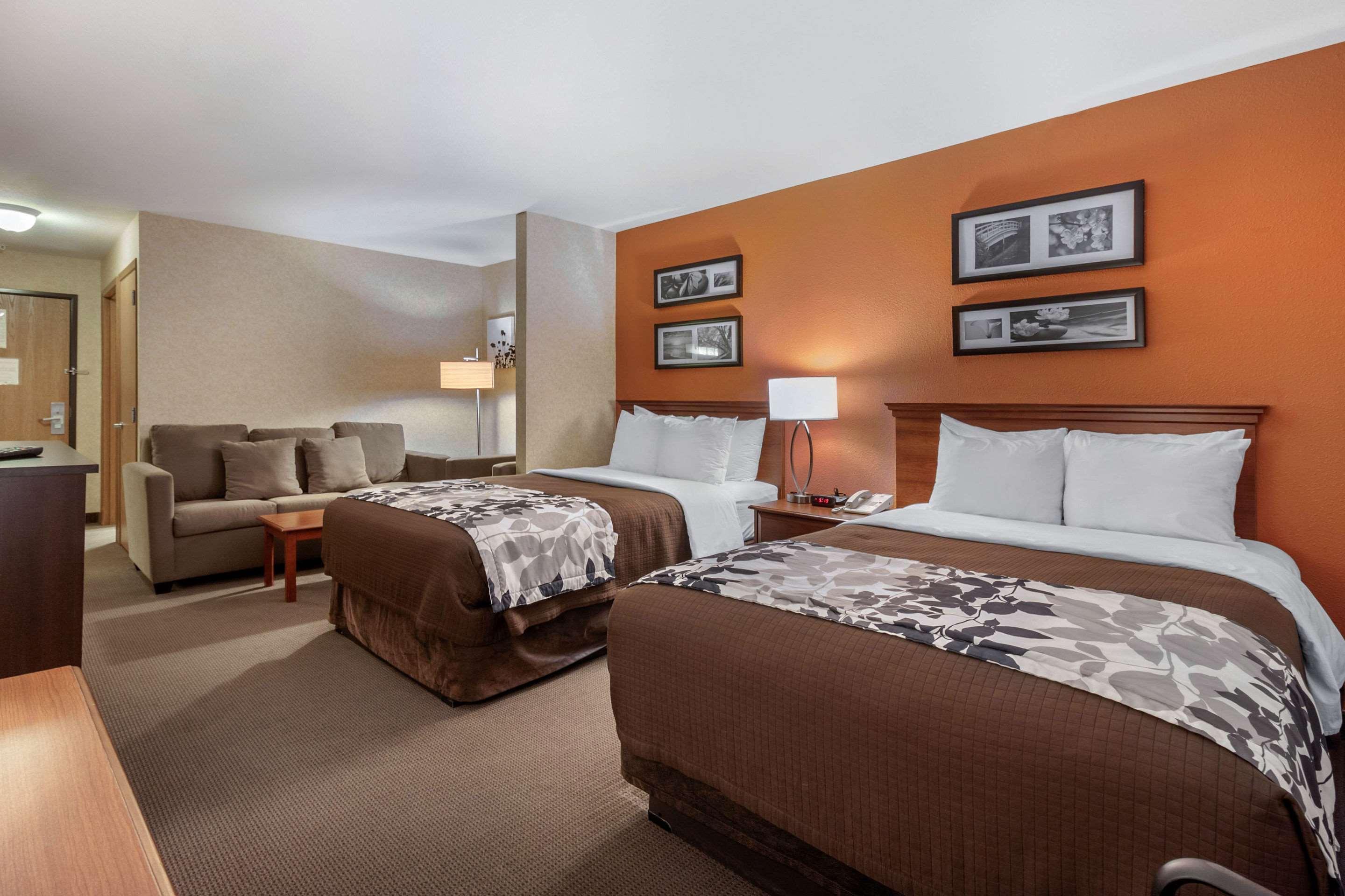 Sleep Inn & Suites Hays I-70 Εξωτερικό φωτογραφία