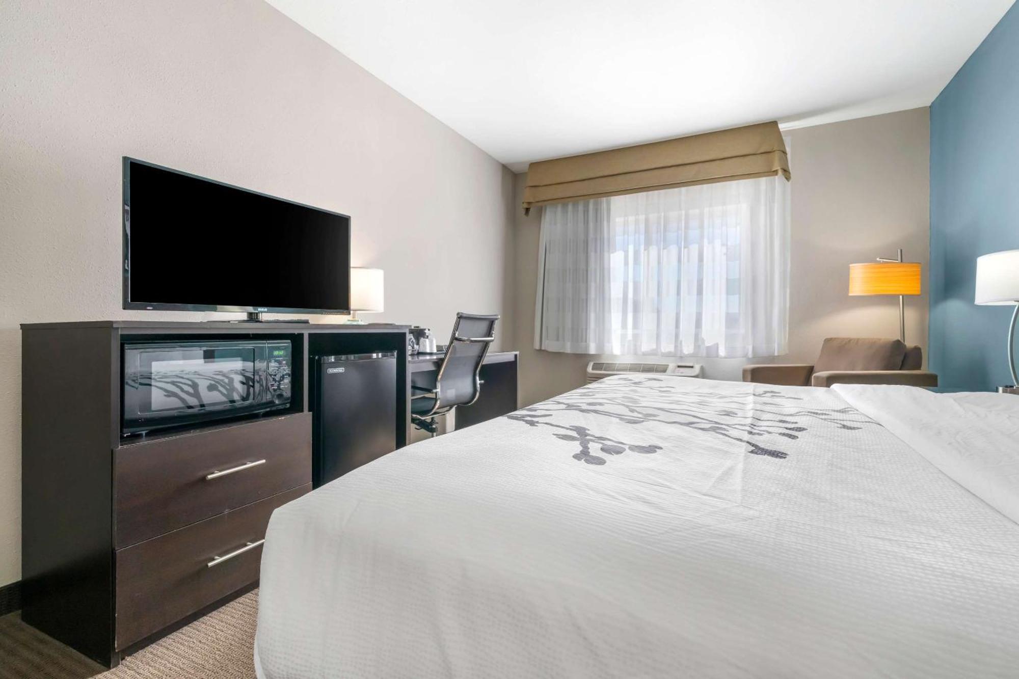 Sleep Inn & Suites Hays I-70 Εξωτερικό φωτογραφία
